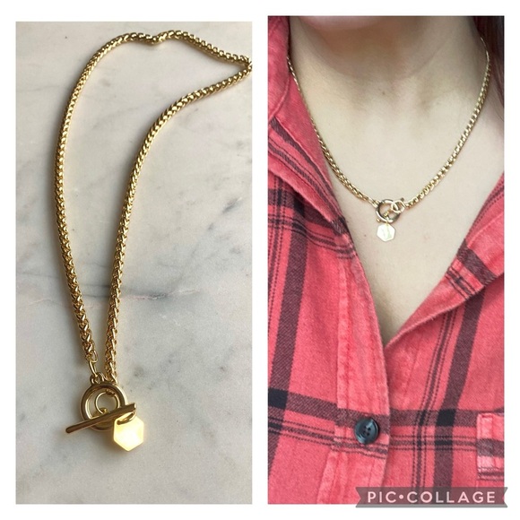 Gold Plated Chunky Toggle Necklace - Picture 1 of 4